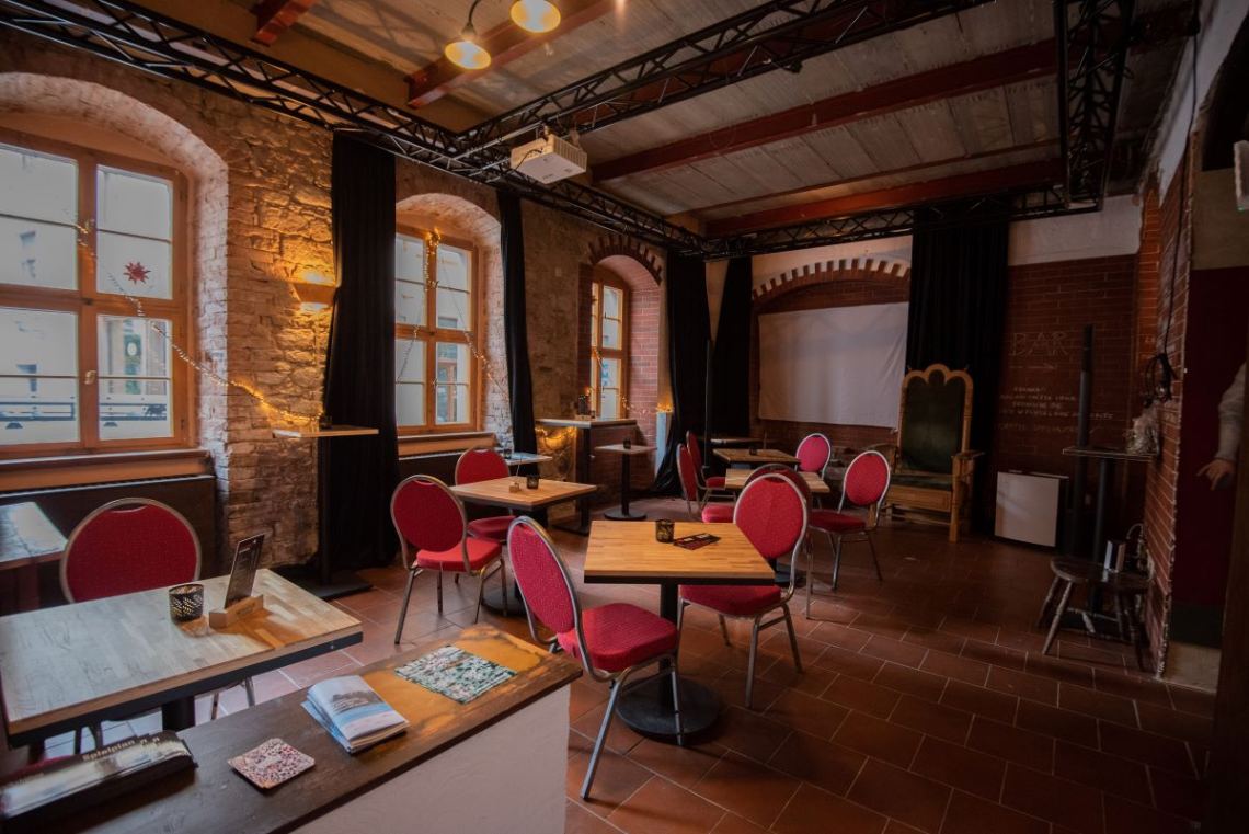Gemeinschaftsraum mit Bar